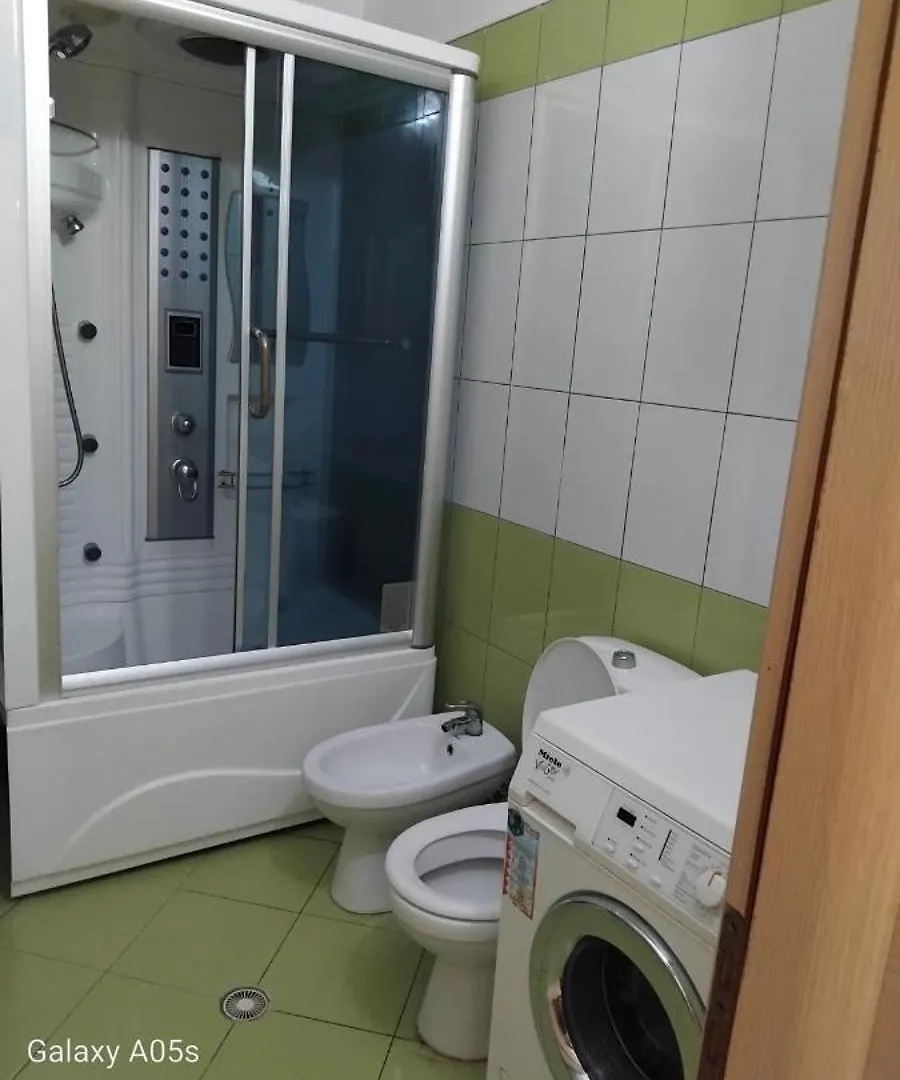 Aba'S Apartaments City Vlore 0*,  Albania